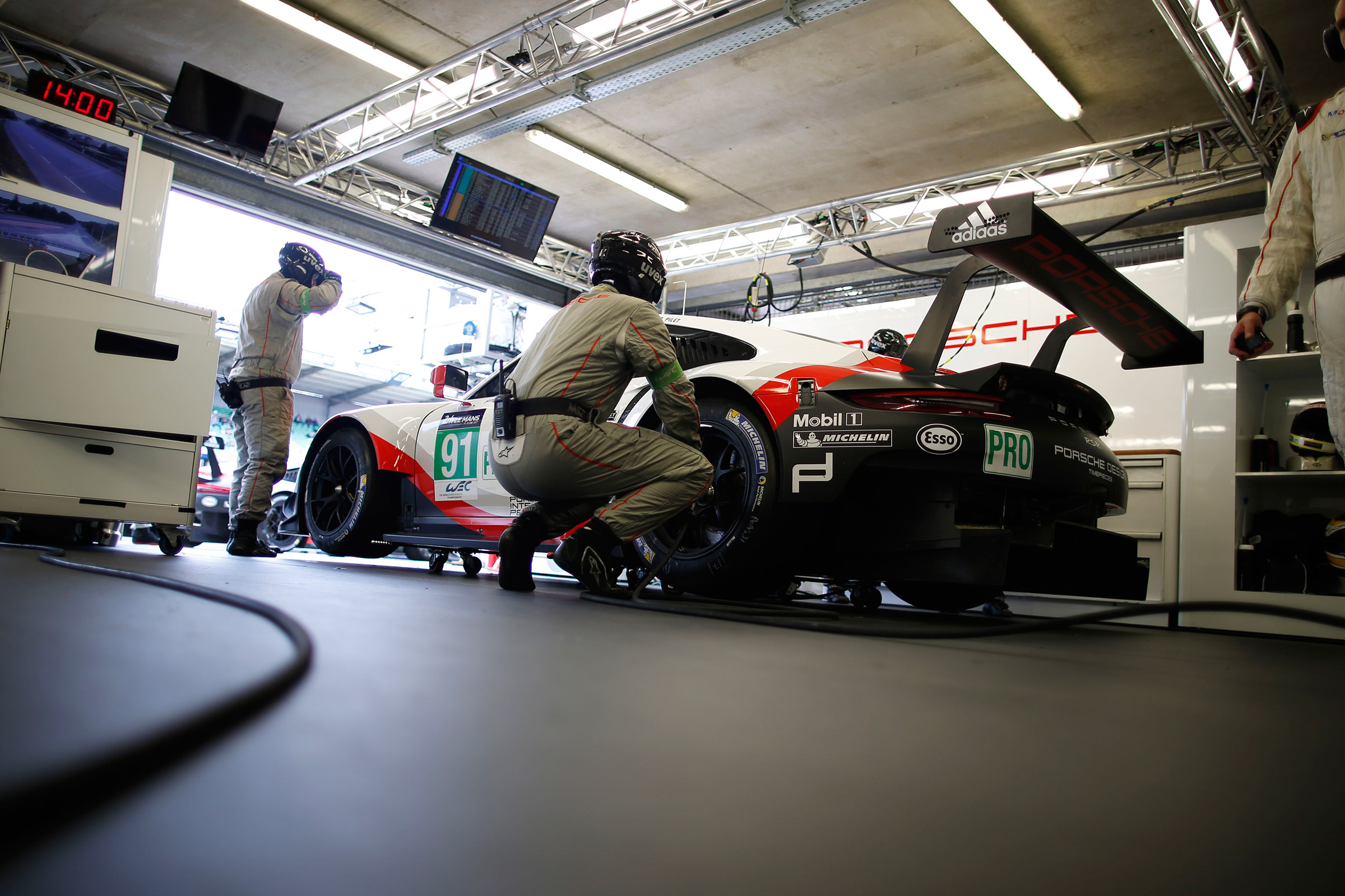 Le Mans test day 2017 - 911 RSR 3