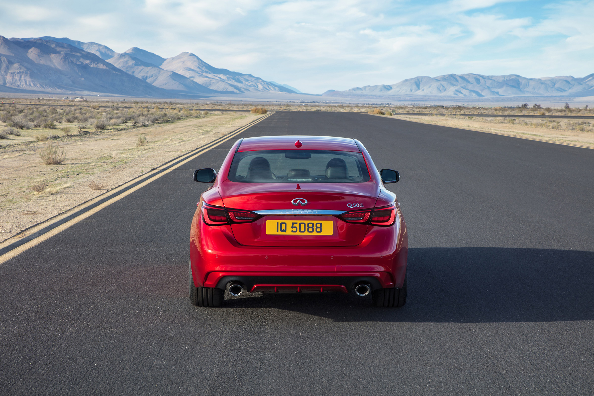 Infiniti Q50 - rear