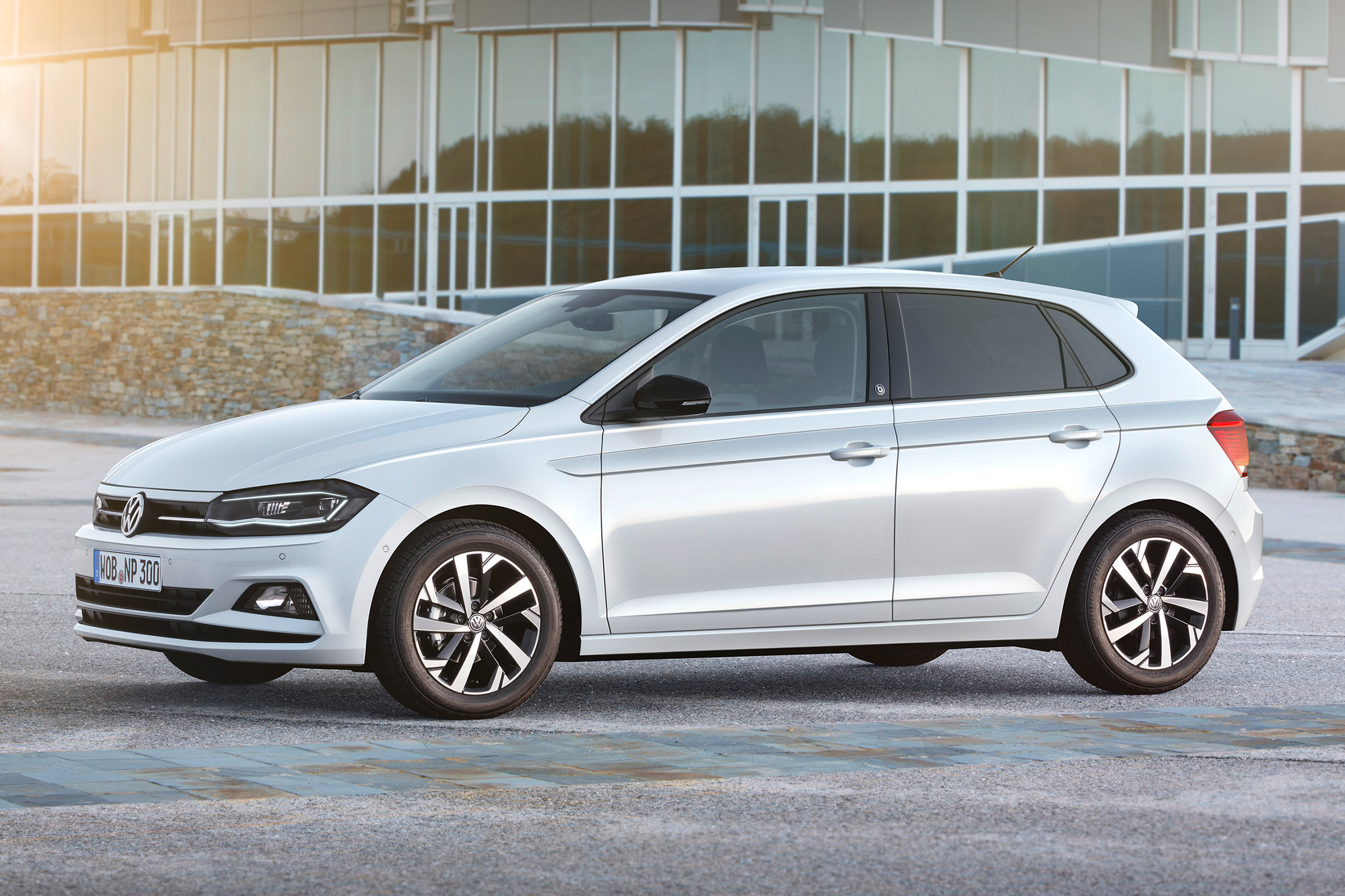 2017 Volkswagen Polo - Beats front static 2