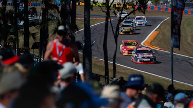 V8 Supercars Hidden Valley - Whincup 2