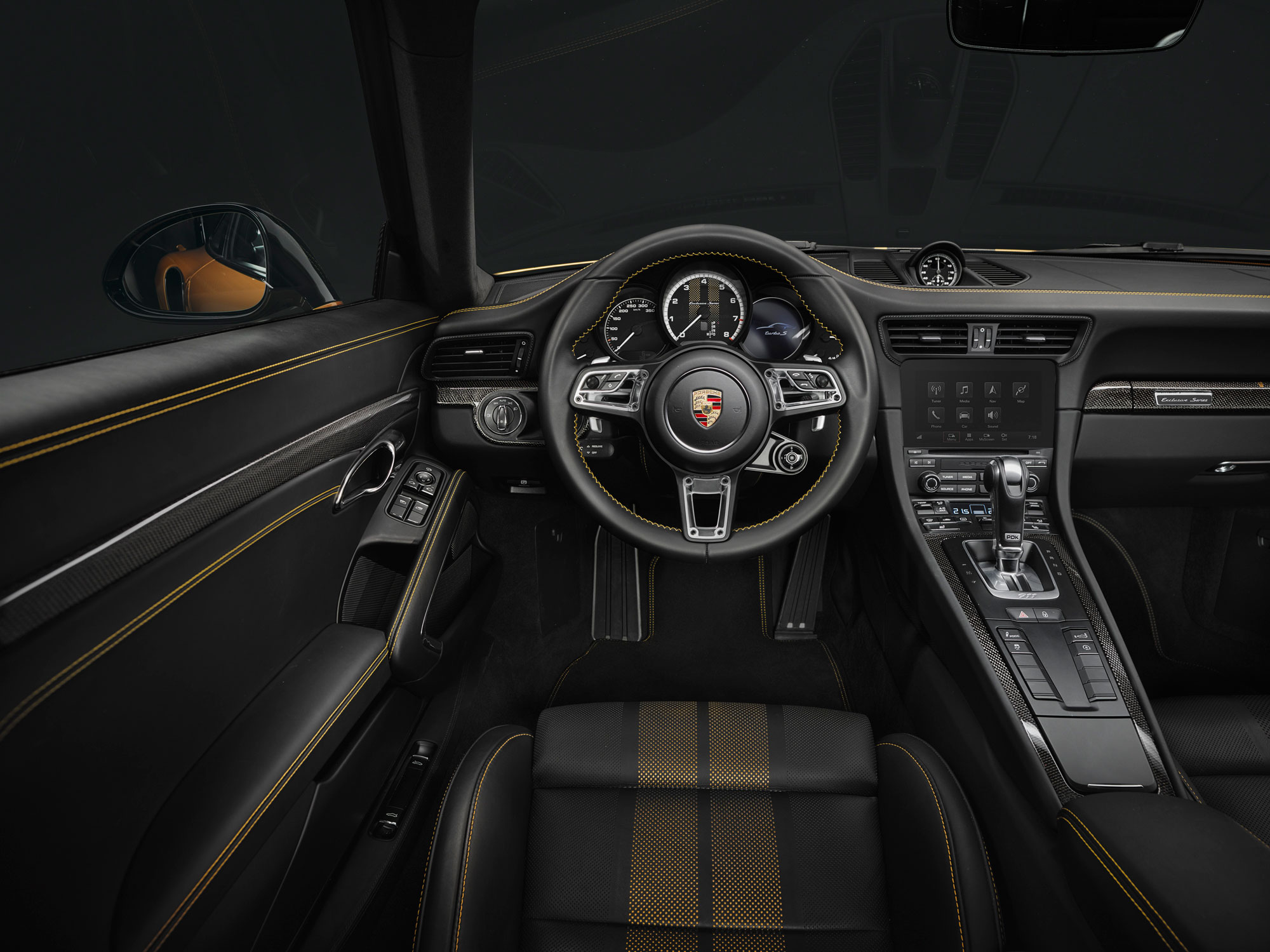 Porsche 911 Turbo S Exclusive Series - Interior