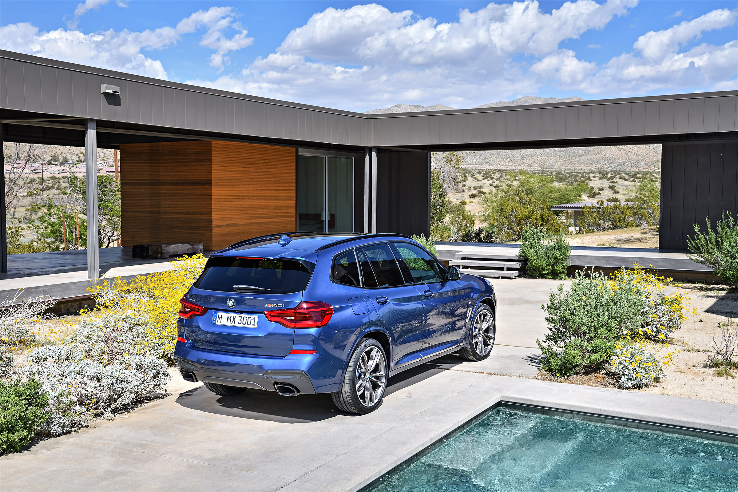 BMW X3 M40i - rear static