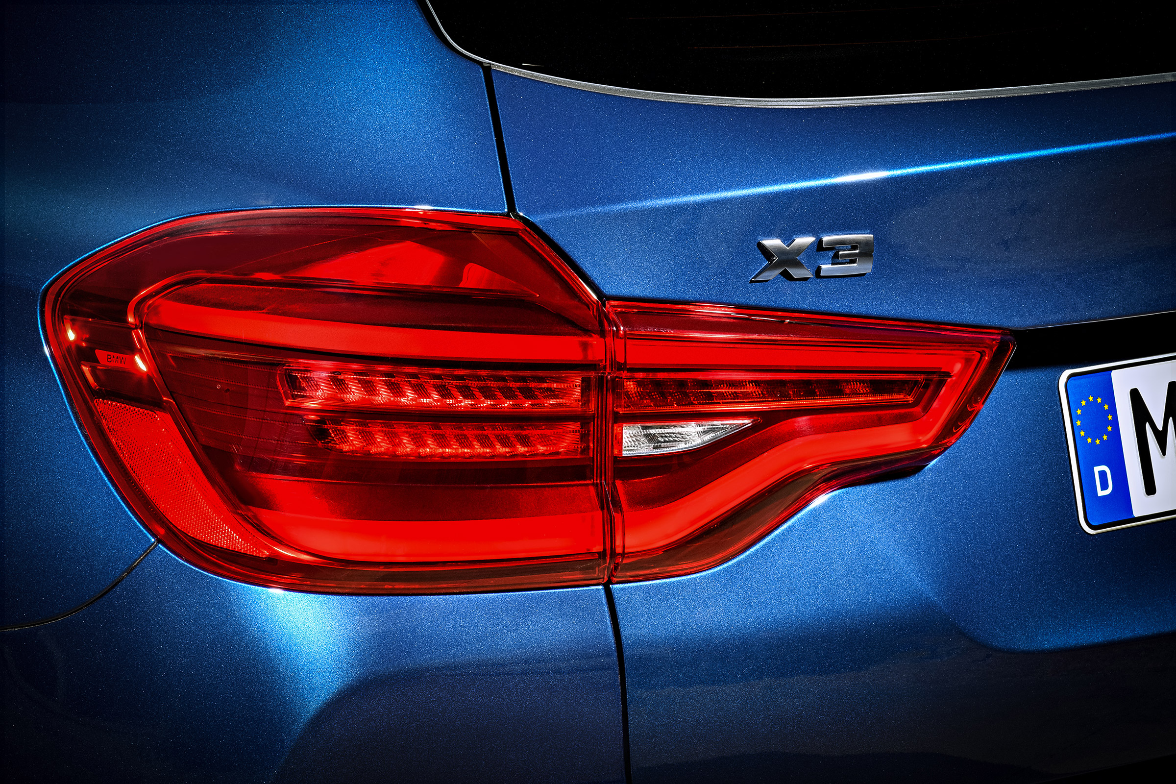 BMW X3 M40i - rear light