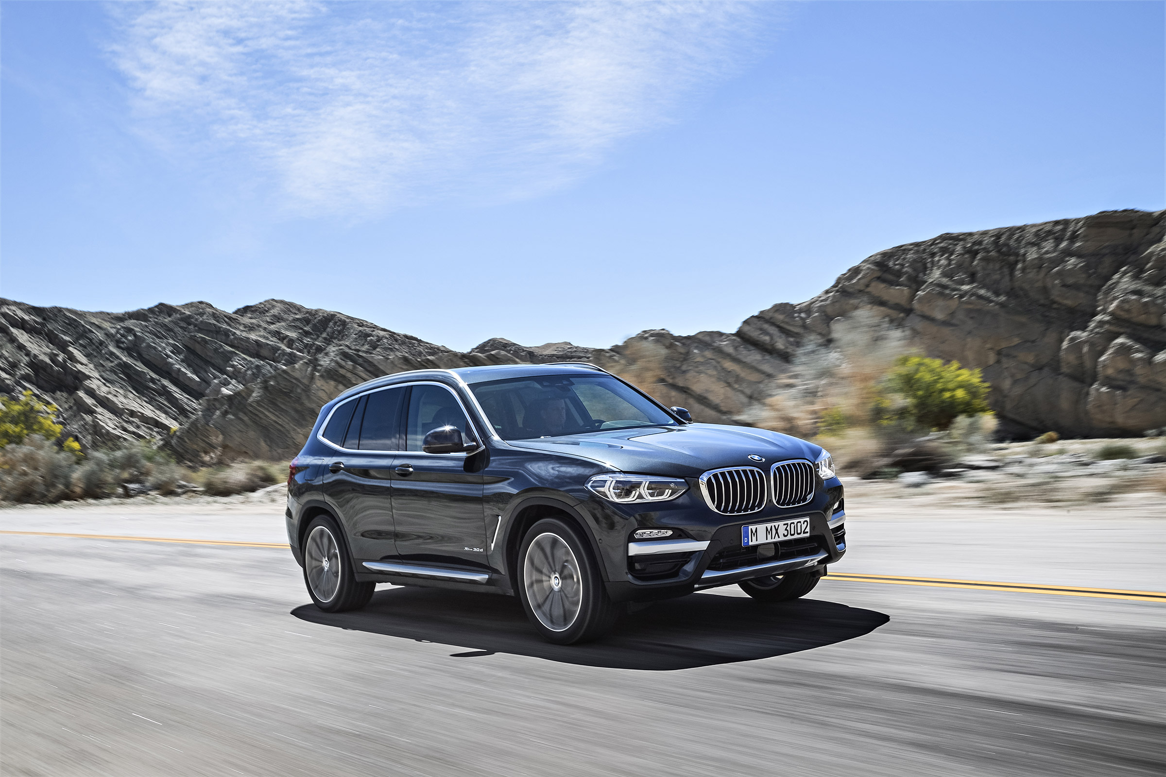 BMW X3 xDrive30d - front driving