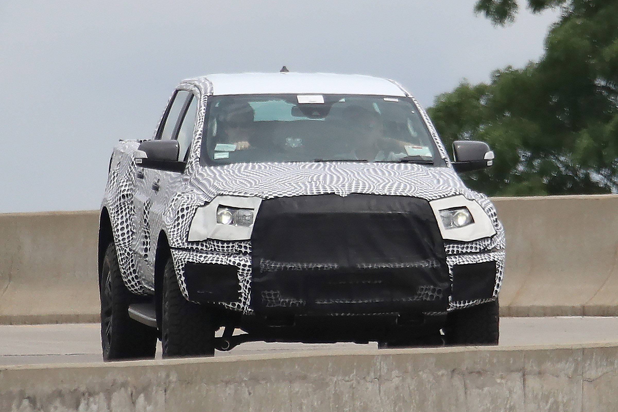 Ford Ranger Raptor spy - front