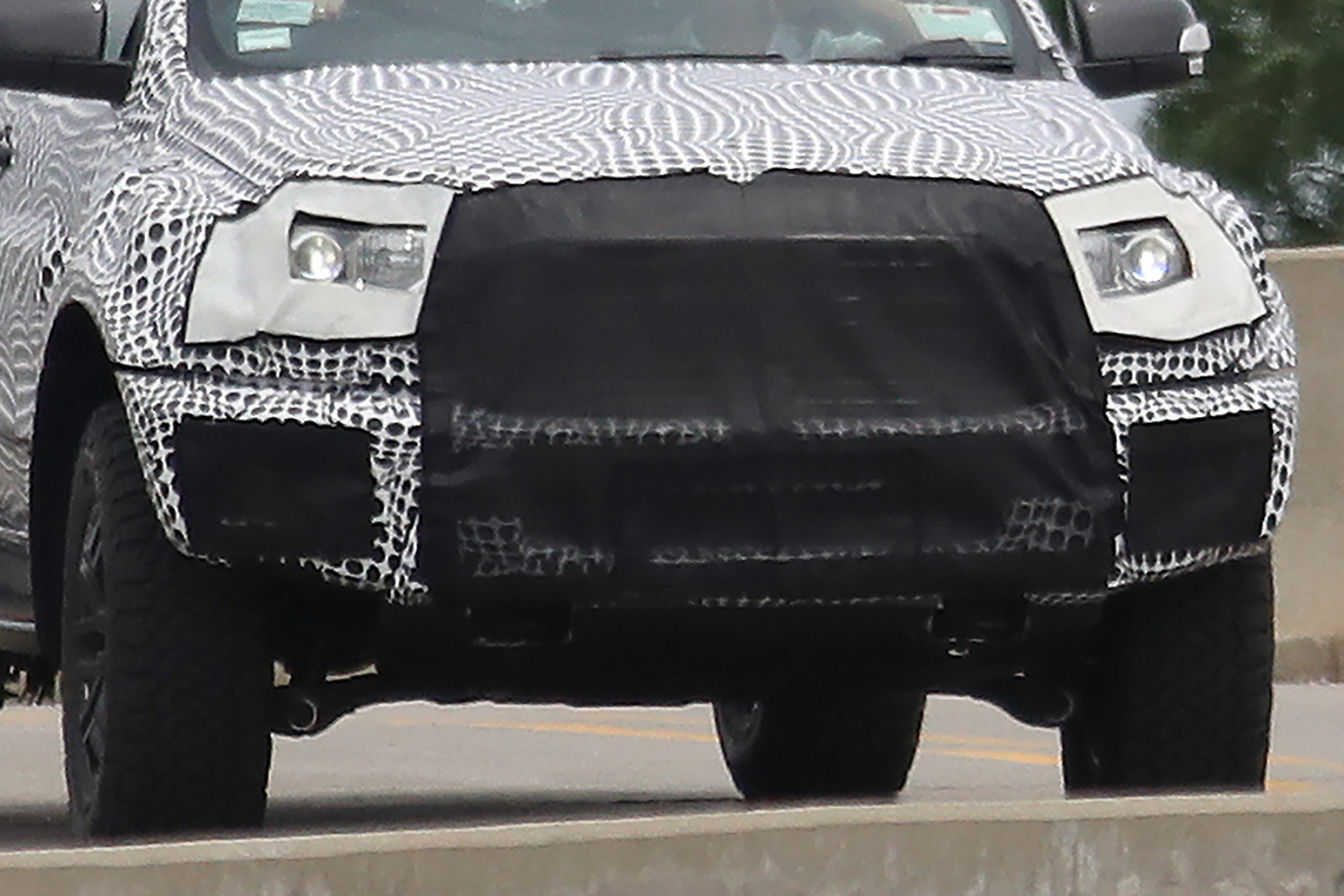 Ford Ranger Raptor spy - front close