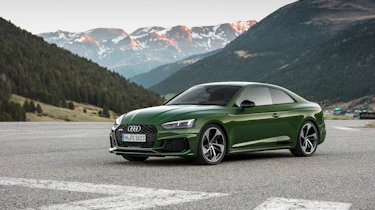 Audi RS5 - front three quarter