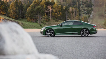 Audi RS5 - side profile
