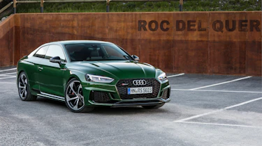 Audi RS5 - front three quarter