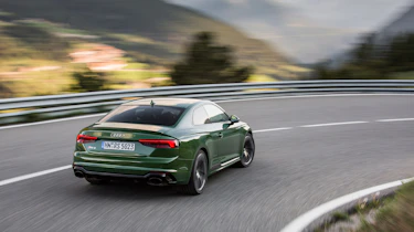 Audi RS5 - rear cornering