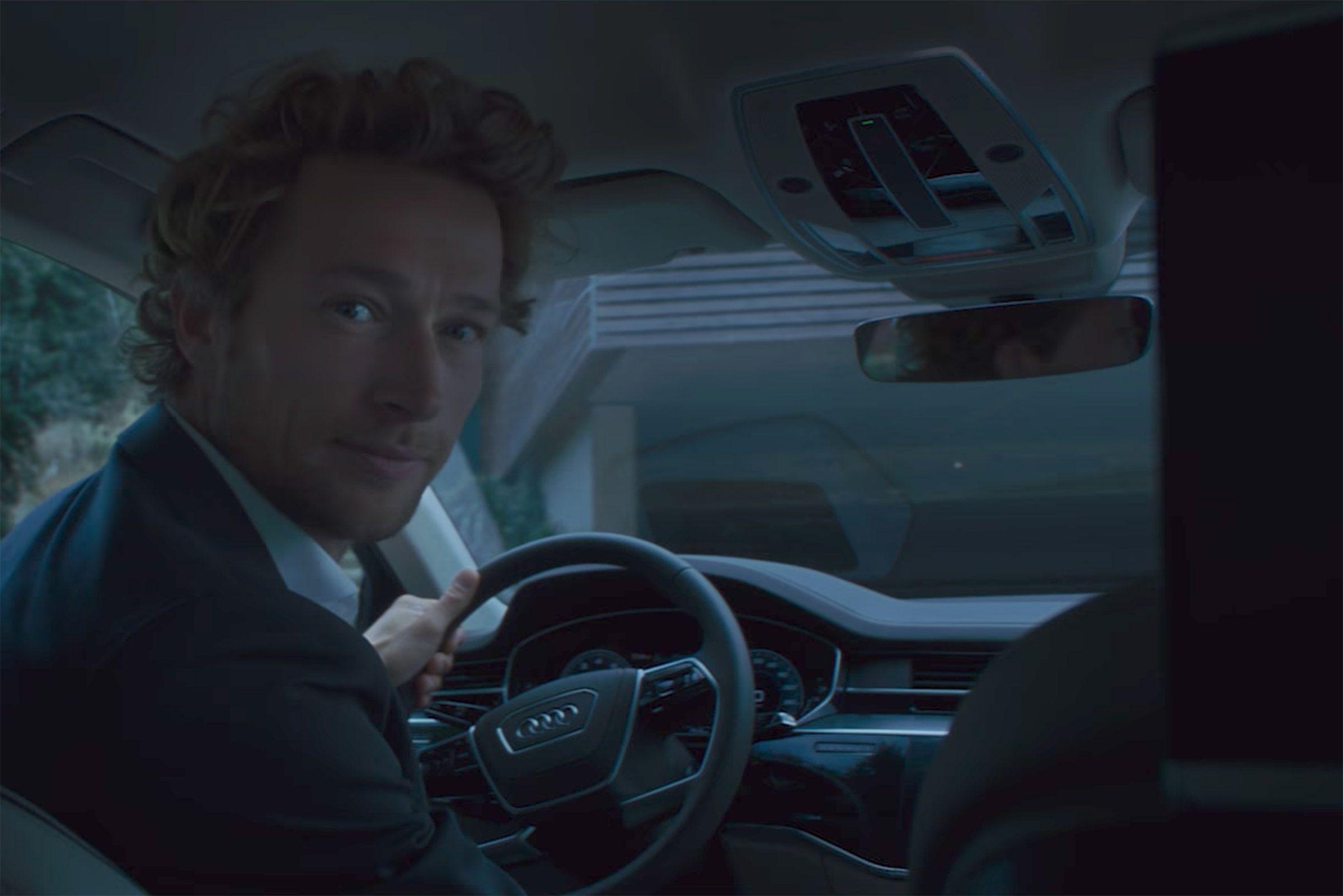 Audi A8 teaser interior