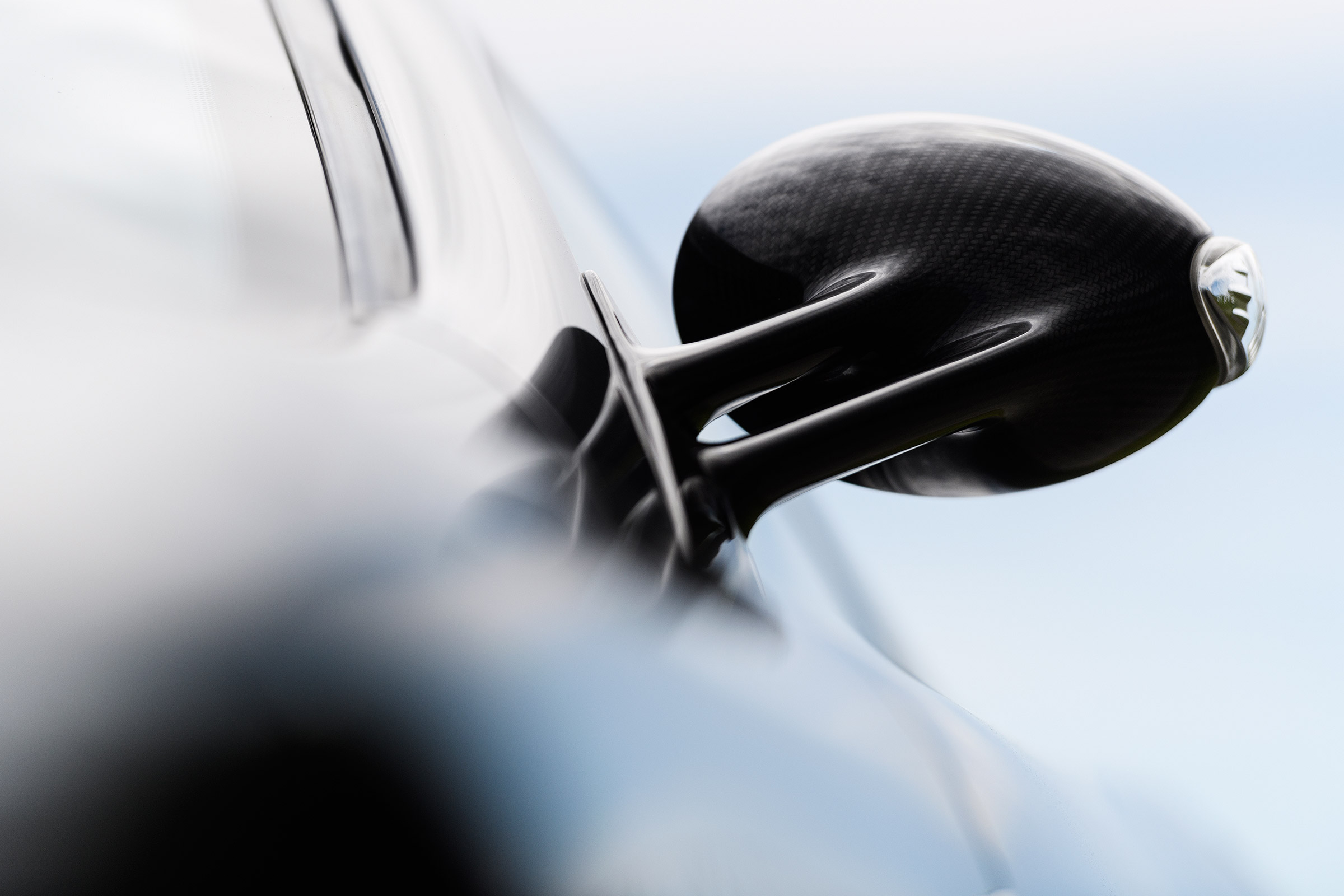 Mercedes SLR McLaren - mirror