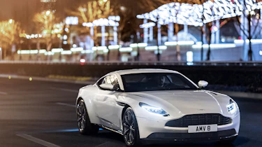 Aston Martin DB11 V8 - static front