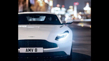 Aston Martin DB11 V8 - front 2