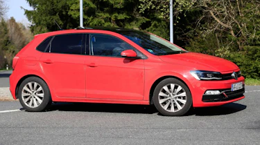 VW Polo spy side