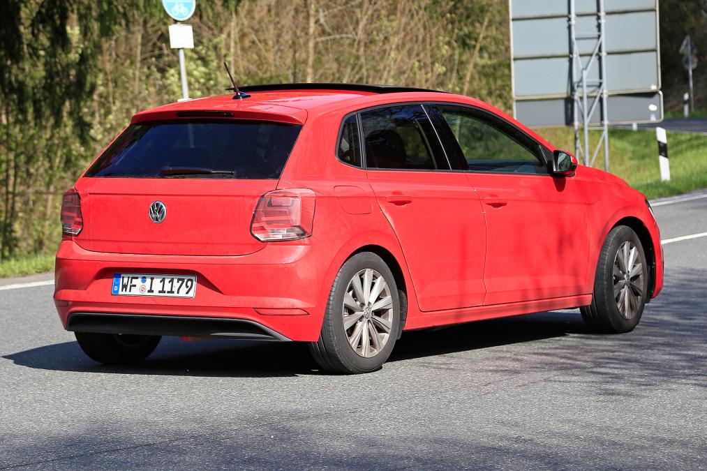 VW Polo spy rear2