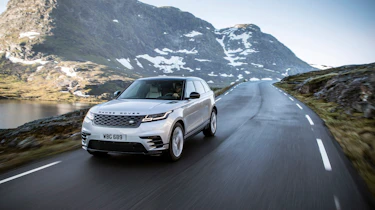 Range Rover Velar action