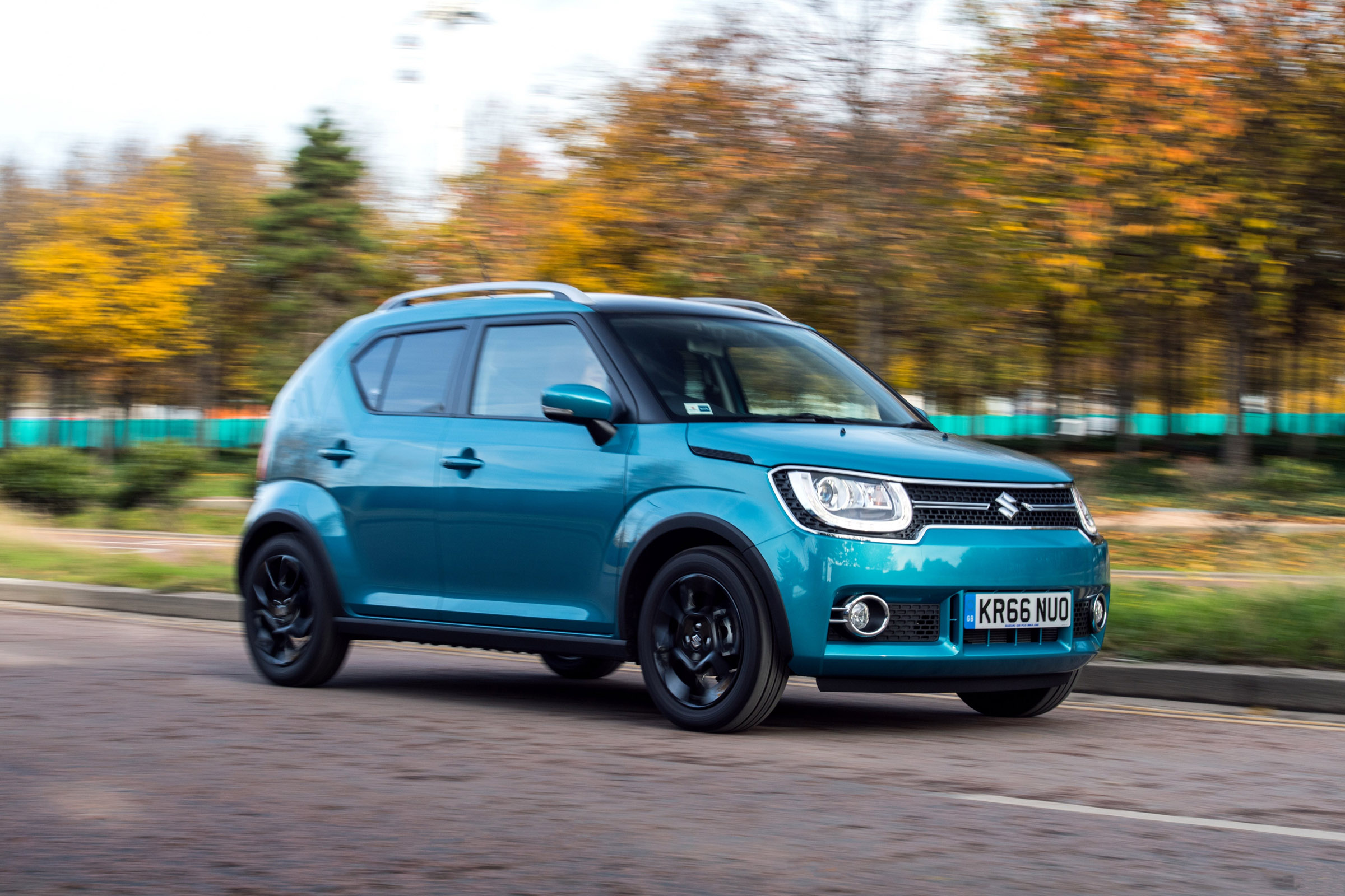 Suzuki Ignis front three quarters