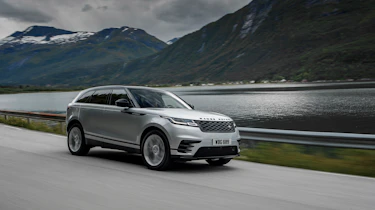 Range Rover Velar action