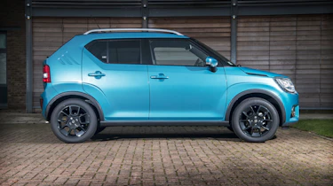 Suzuki Ignis side static