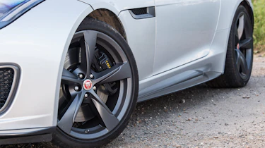 Jaguar F-type 400 Sport alloy wheel