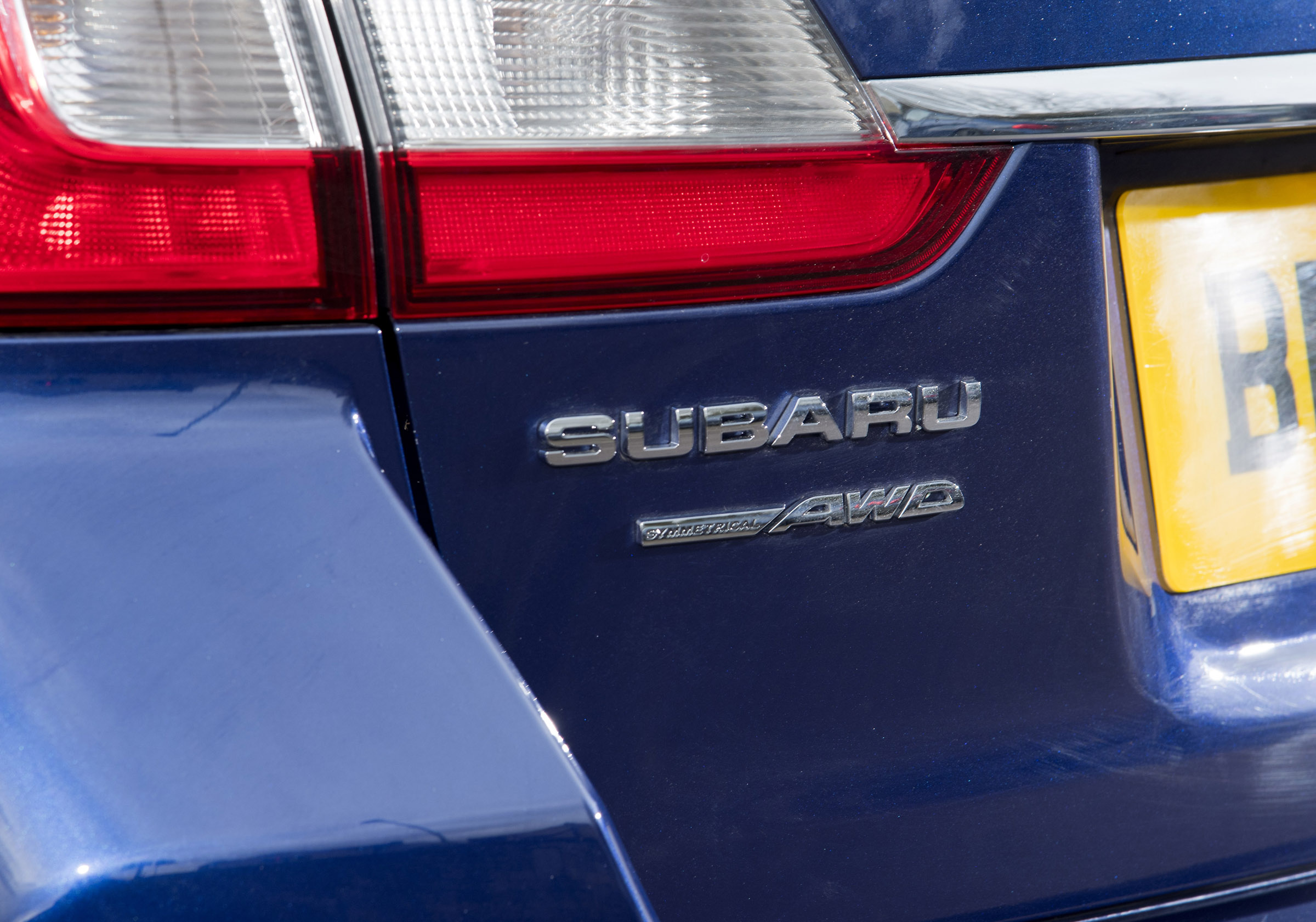 Subaru Levorg badge
