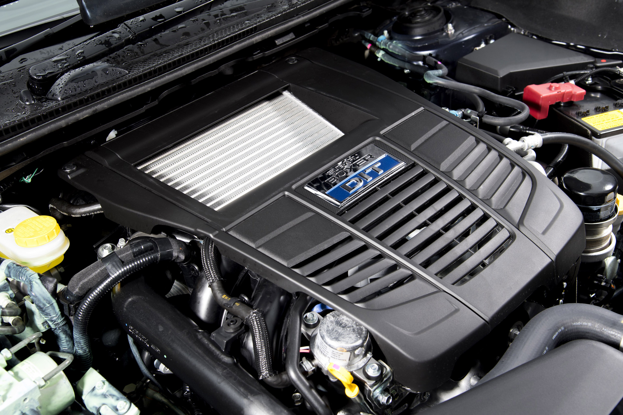 Subaru Levorg engine