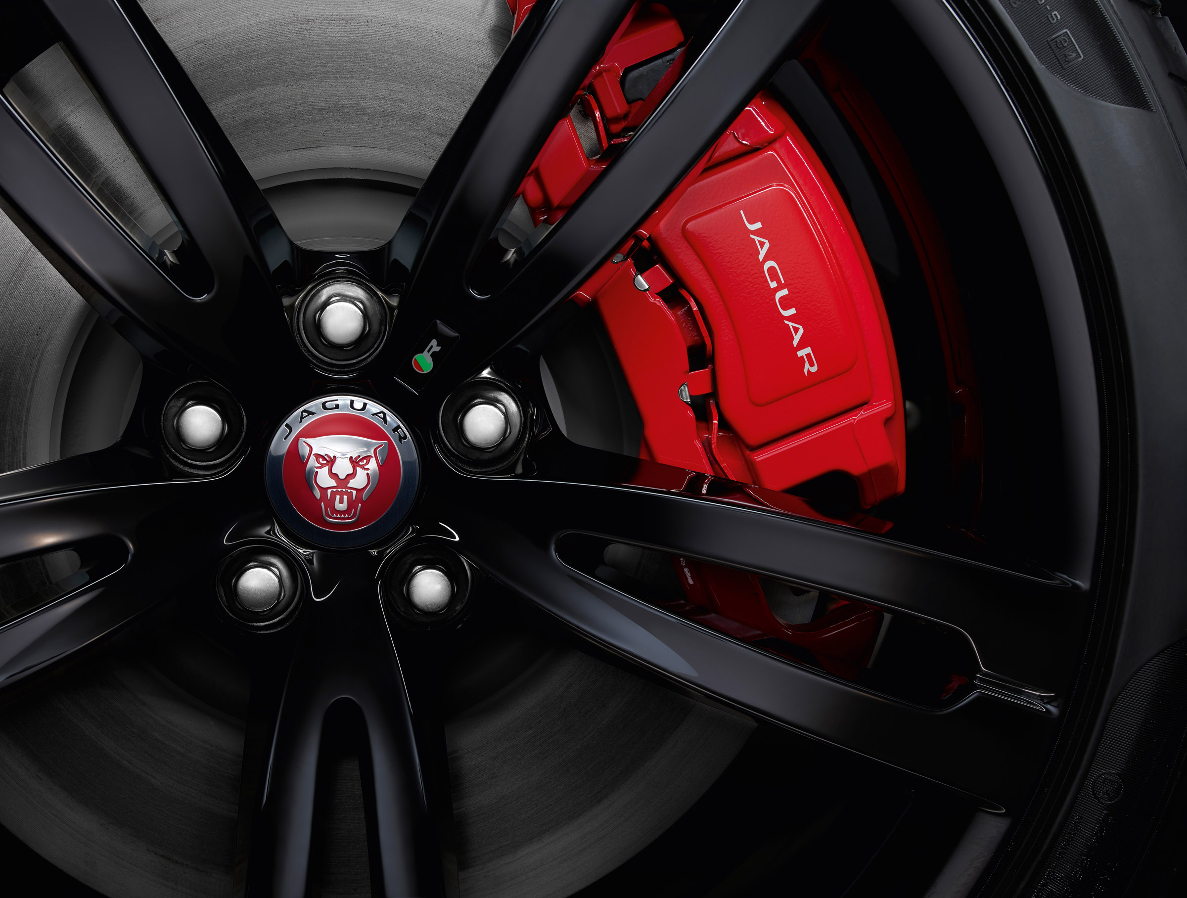 Jaguar XJR575 wheels