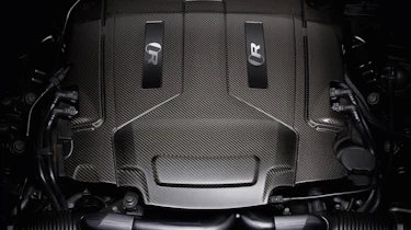 Jaguar XJR575 engine
