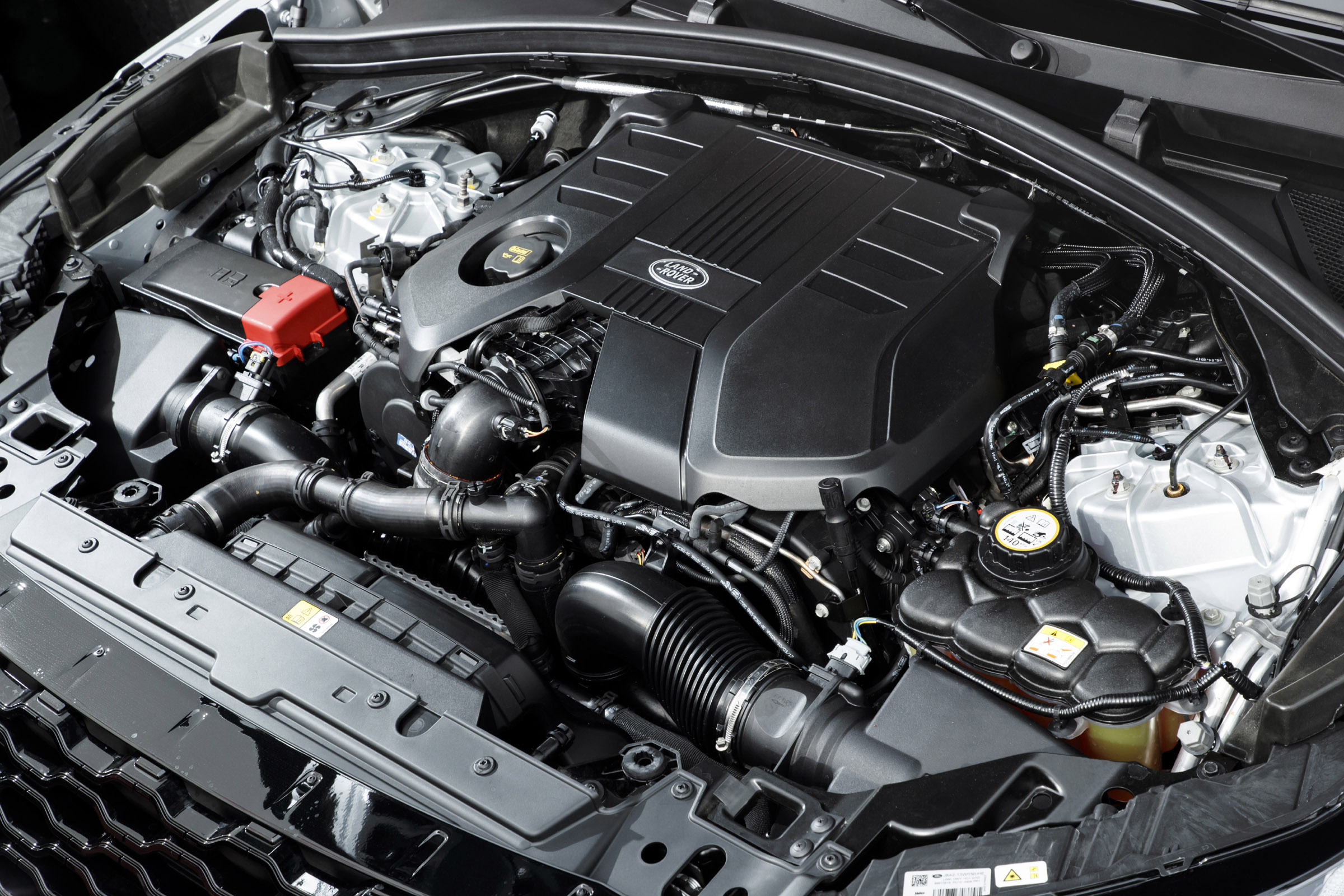 Range Rover Velar engine
