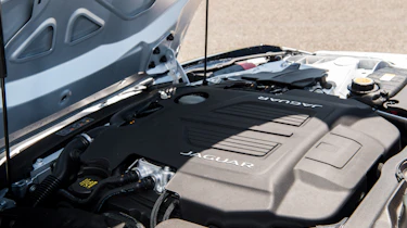 Used Jaguar F-Type P450 – engine