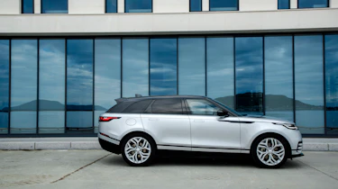 Range Rover Velar side