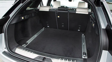 Range Rover Velar boot