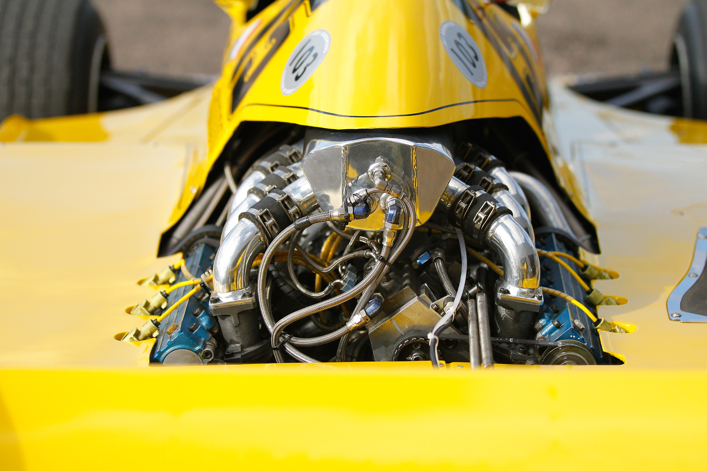 Renault RS01 - engine