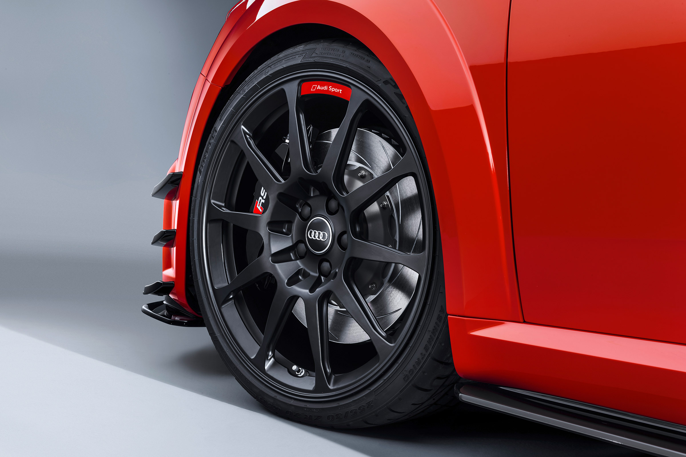 Audi performance parts - TT RS wheel