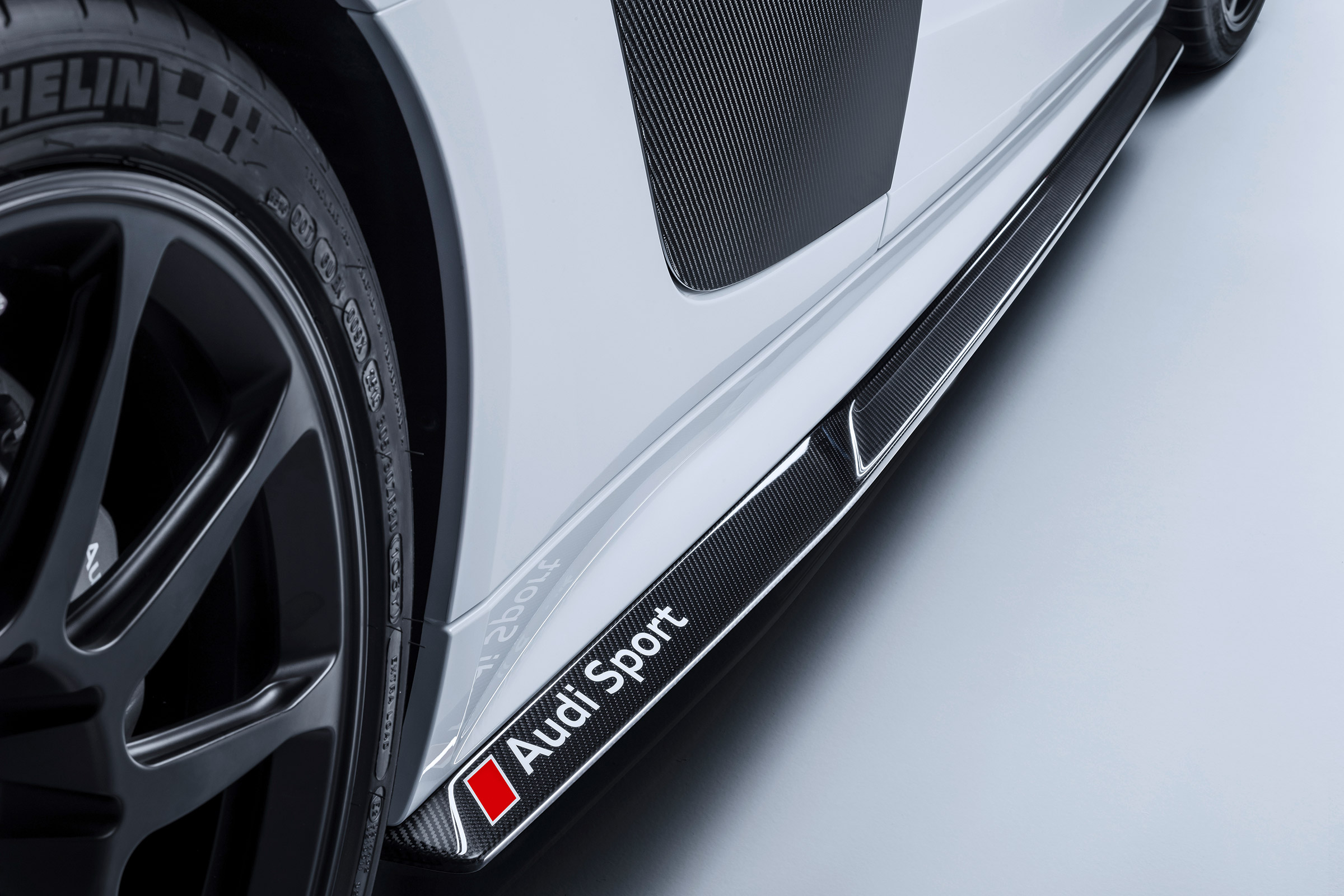 Audi performance parts - R8 detail