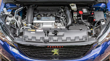 Peugeot 308 GTi by Peugeot Sport - engine bay