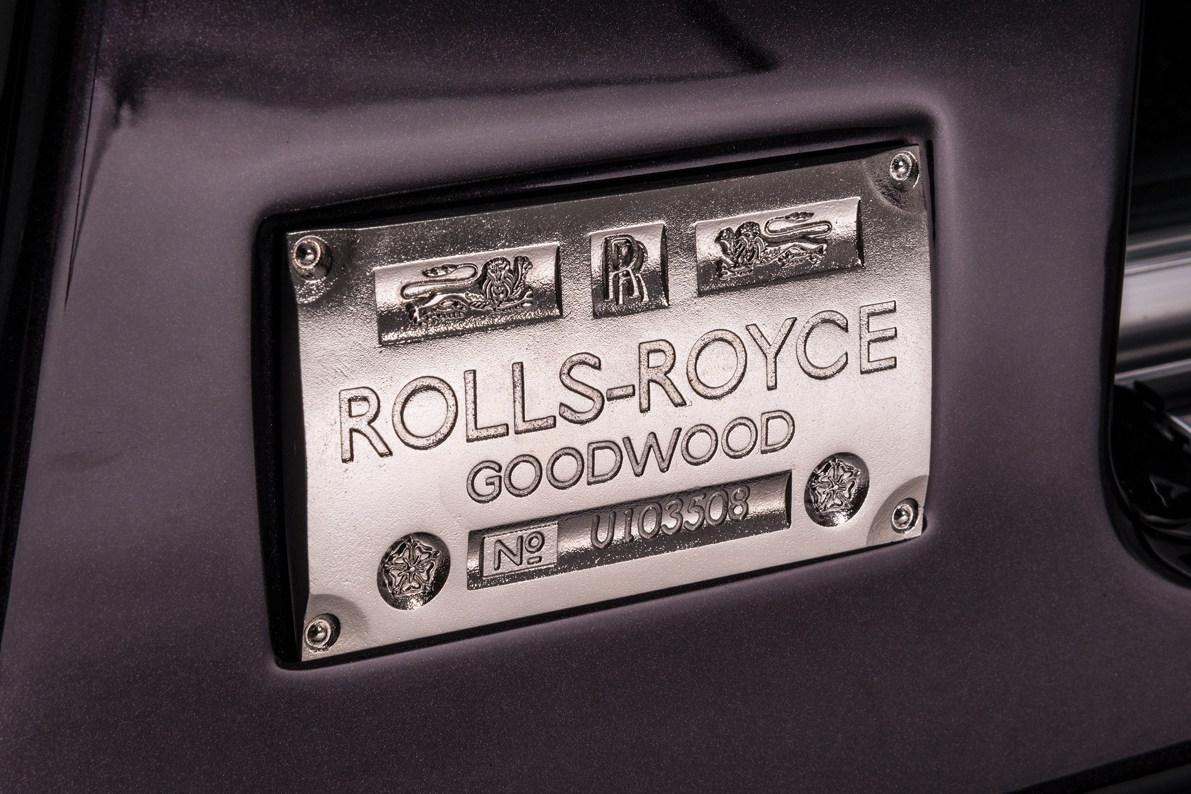 Rolls-Royce Phantom - plate