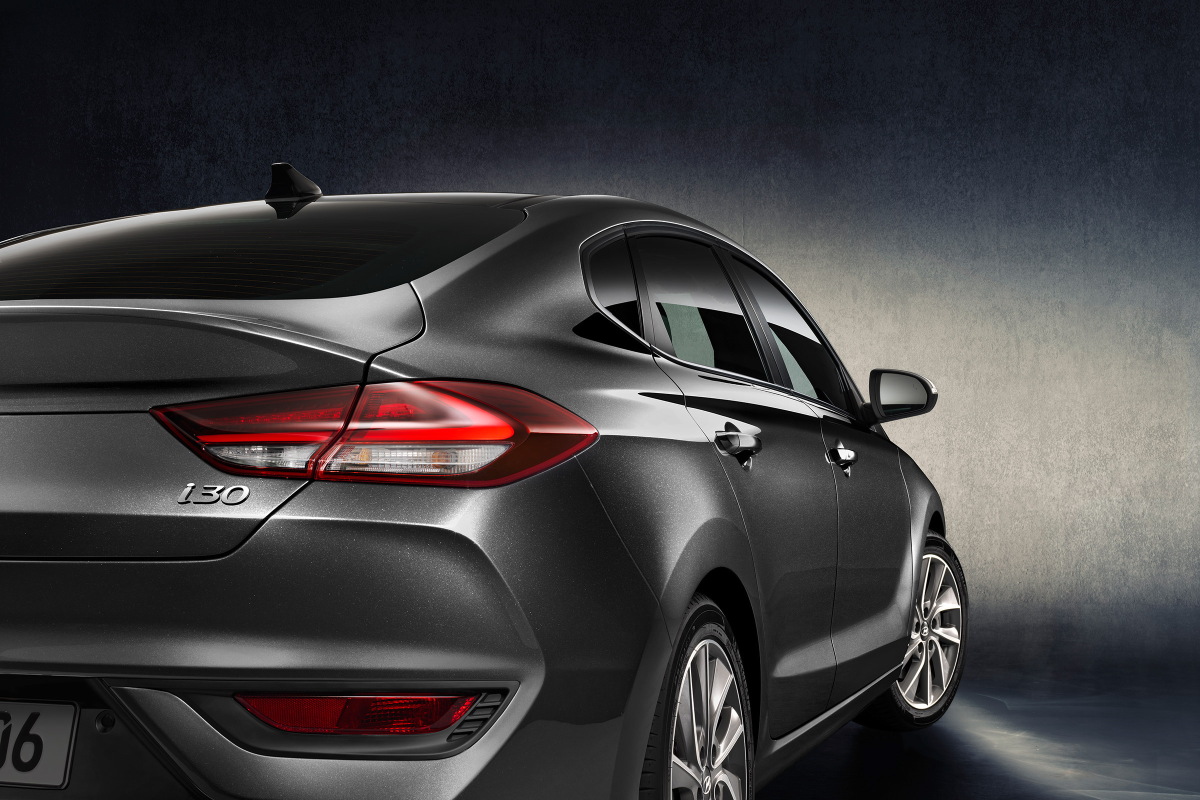 Hyundai i30 Fastback -  rear lights