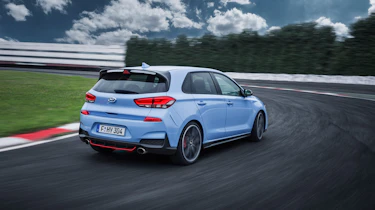 Hyundai i30 N - rear driving 2