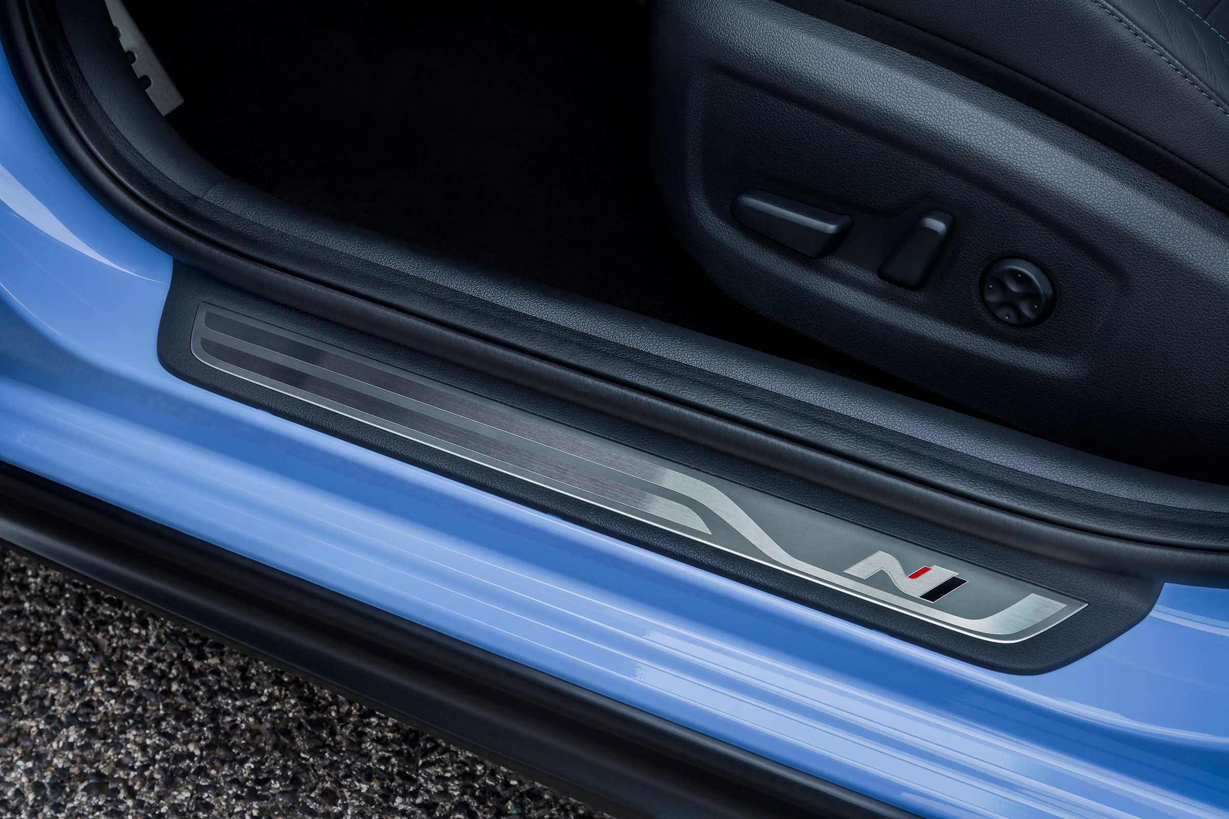 Hyundai i30 N  - sill