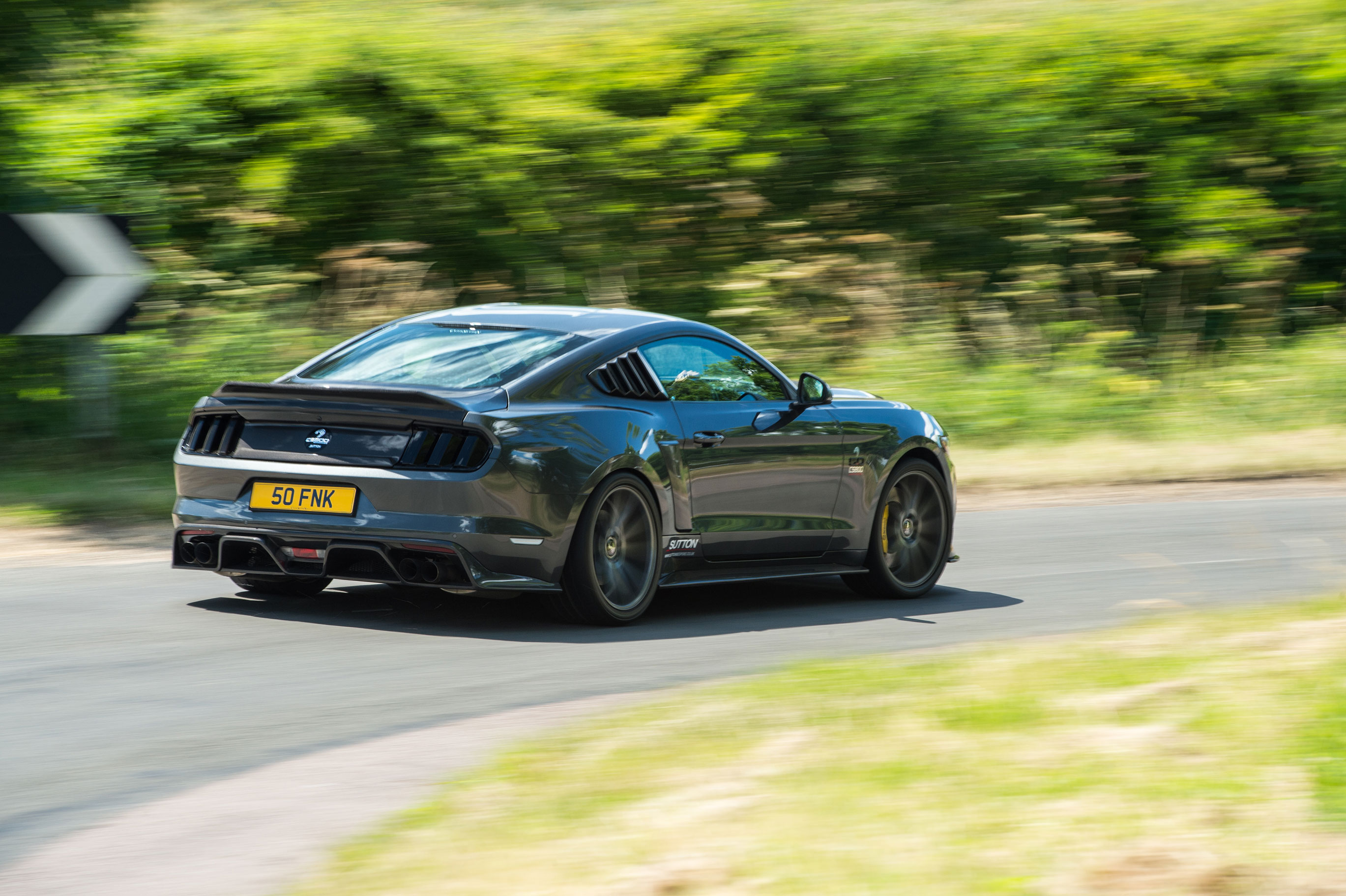 Sutton CS800 Mustang - Rear