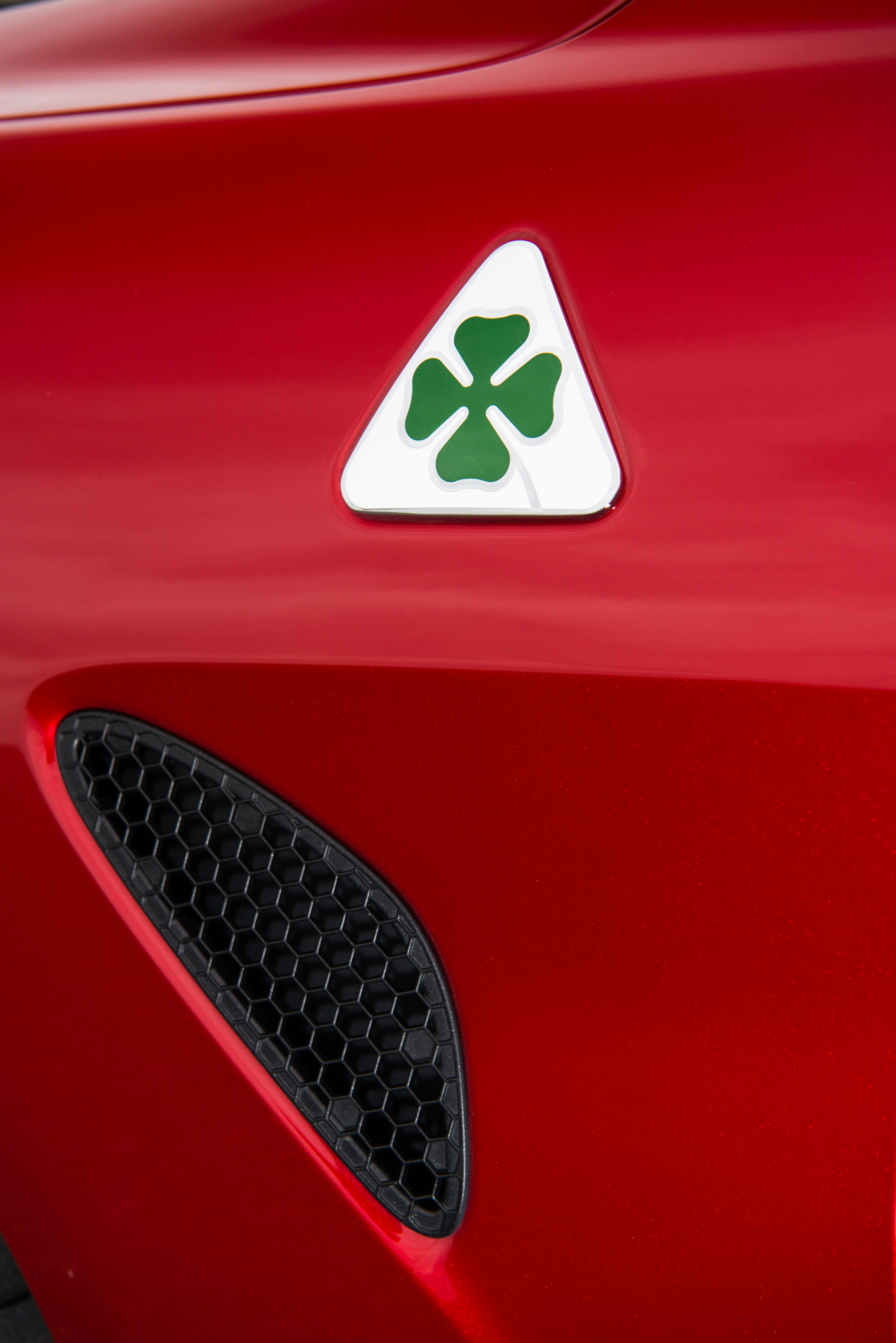 Alfa Romeo Giulia Quadrifoglio - Badge