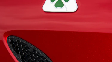 Alfa Romeo Giulia Quadrifoglio - Badge