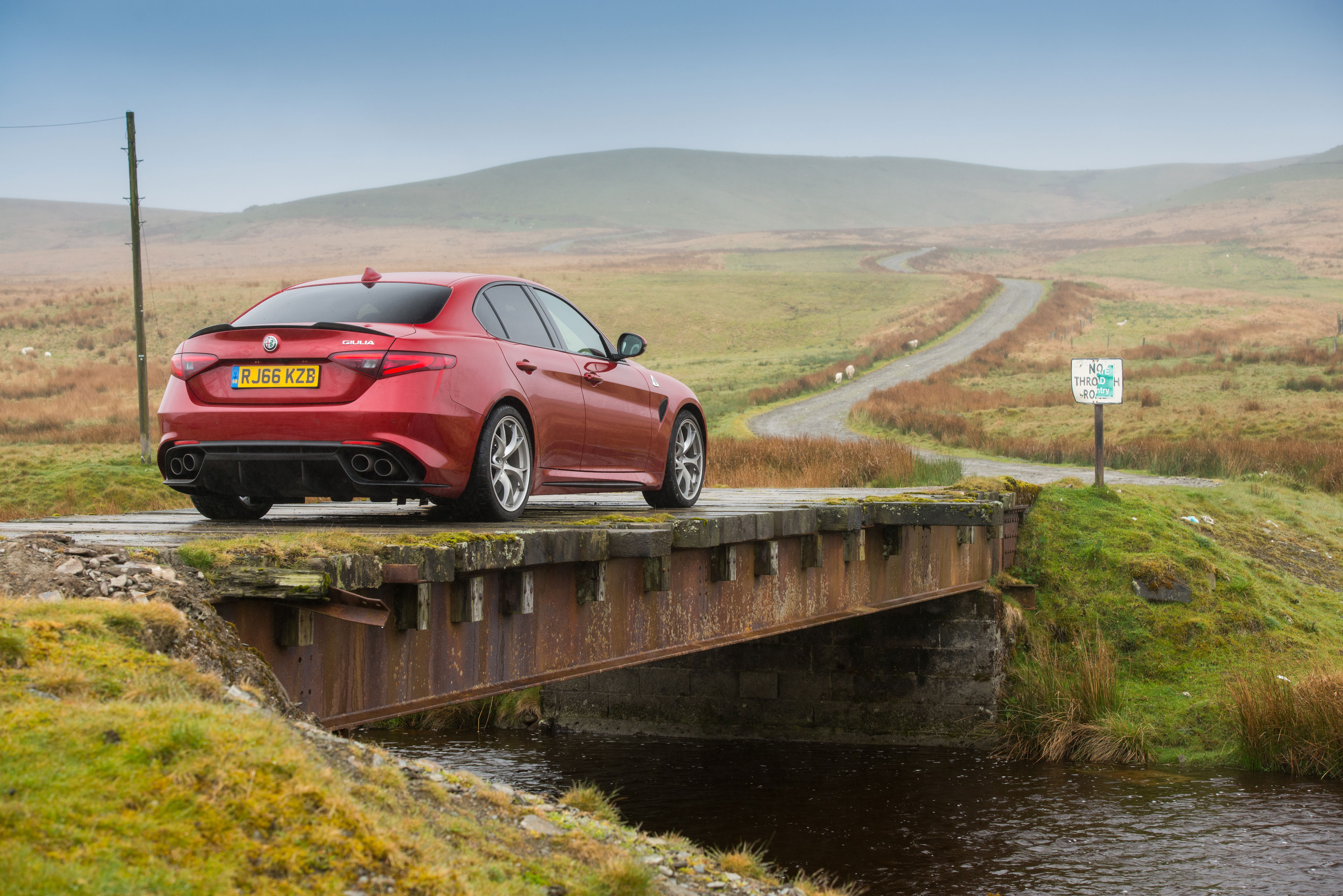 Alfa Romeo Giulia Quadrifoglio - Rear