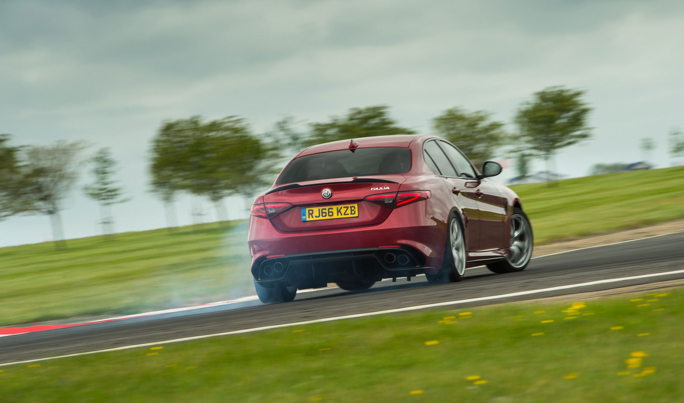 Alfa Romeo Giulia Quadrifoglio - Rear