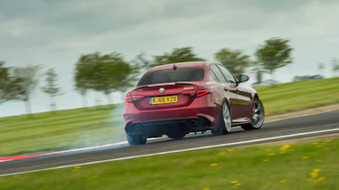 Alfa Romeo Giulia Quadrifoglio - Rear