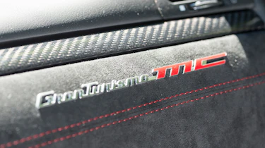 Maserati GranTurismo - dash plate