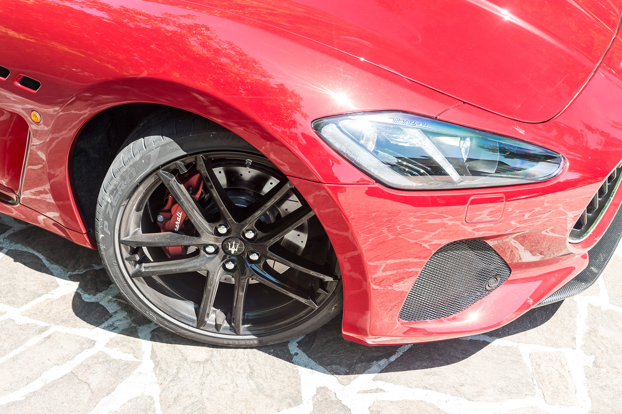 Maserati GranTurismo - front detail