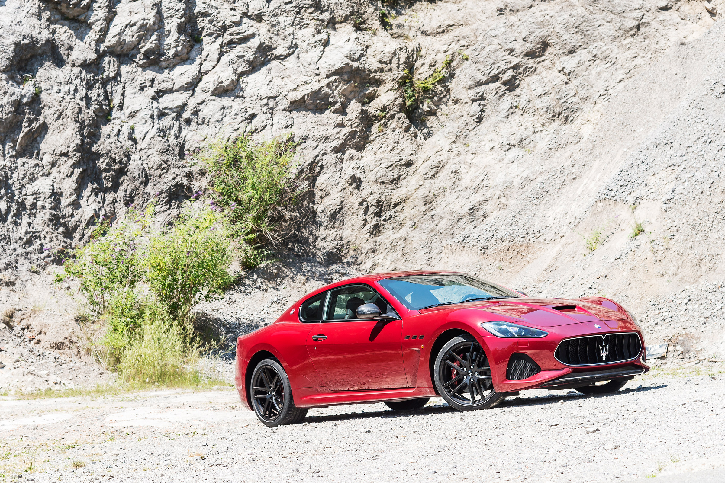Maserati GranTurismo - front three quarter